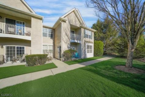 322 Cambridge Drive Butler NJ 07405