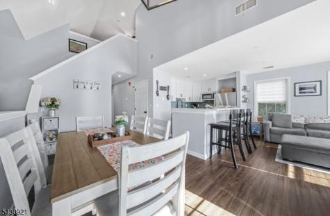 322 Cambridge Drive Butler NJ 07405