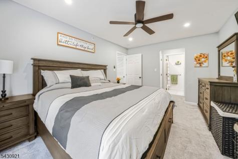 322 Cambridge Drive Butler NJ 07405