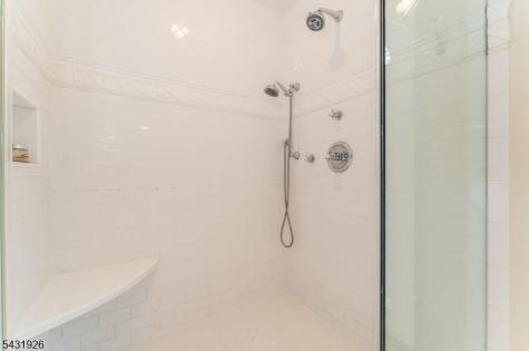 706 Park Place Springfield NJ 07081