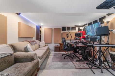706 Park Place Springfield NJ 07081