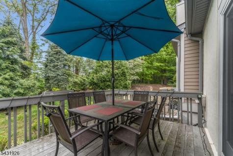 706 Park Place Springfield NJ 07081