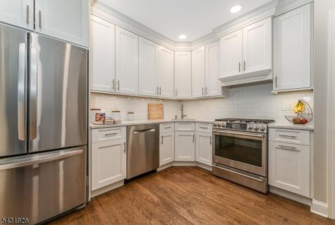 706 Park Place Springfield NJ 07081