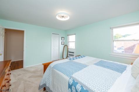 79 Roseland Avenue Caldwell Boro NJ 07006