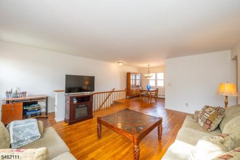 79 Roseland Avenue Caldwell Boro NJ 07006