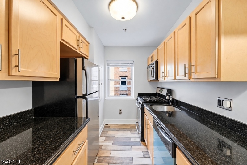 70 S Munn Avenue East Orange NJ 07018