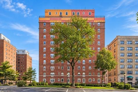 70 S Munn Avenue East Orange NJ 07018