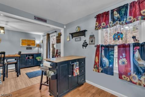 29 Cambridge Oxford NJ 07863