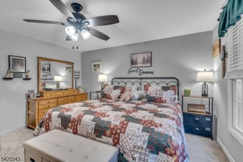 29 Cambridge Oxford NJ 07863