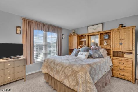 29 Cambridge Oxford NJ 07863
