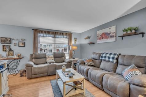 29 Cambridge Oxford NJ 07863