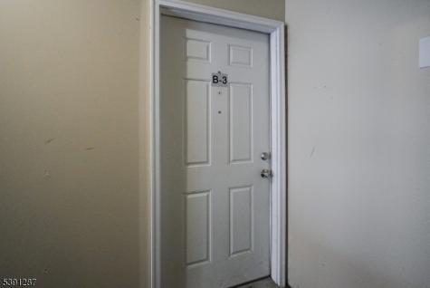600 N 6th Street Newark NJ 07107