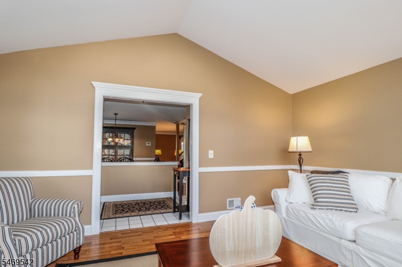 257 Luton Way Franklin NJ 08873