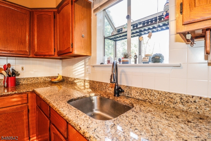 257 Luton Way Franklin NJ 08873