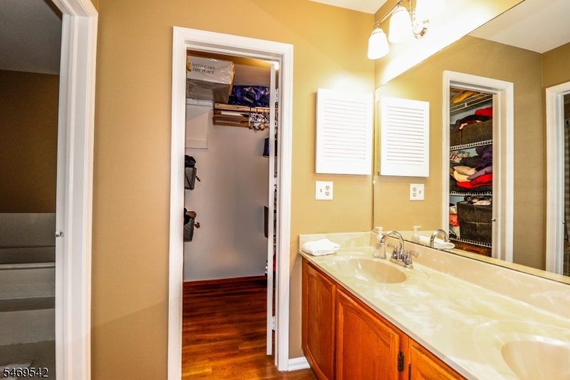 257 Luton Way Franklin NJ 08873