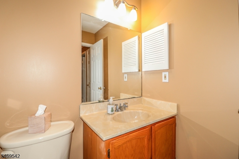 257 Luton Way Franklin NJ 08873