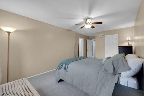 95 Wimbledon Square Washington NJ 07853