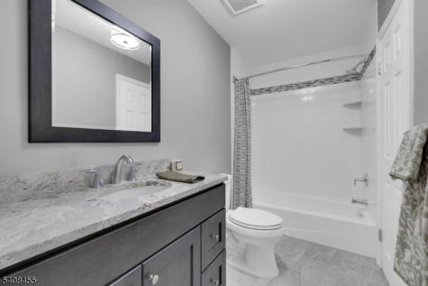 95 Wimbledon Square Washington NJ 07853