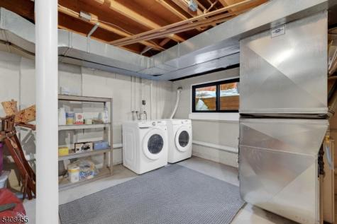 95 Wimbledon Square Washington NJ 07853