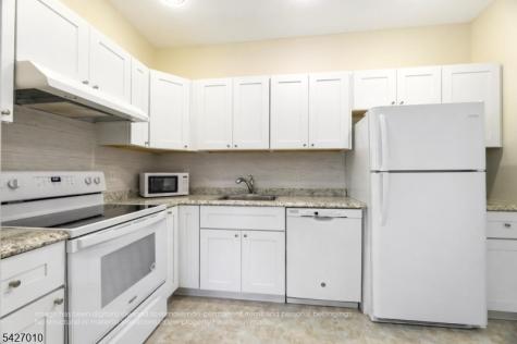 6412 Richmond Road West Milford NJ 07480