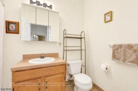 6412 Richmond Road West Milford NJ 07480
