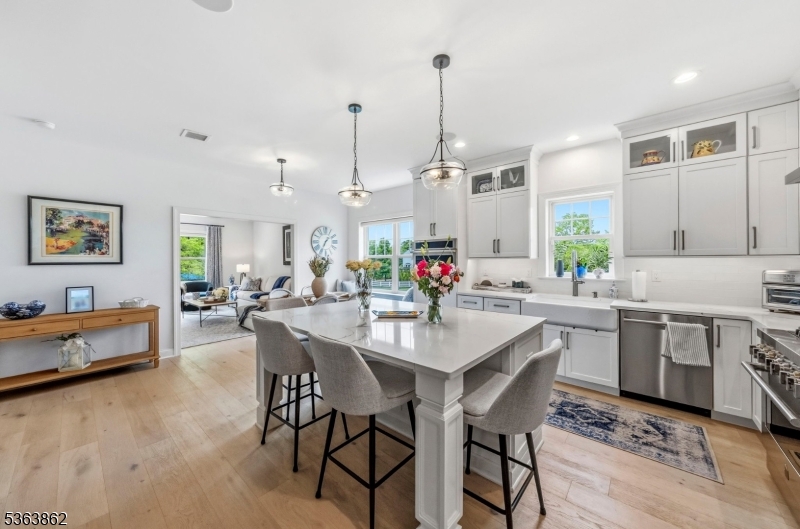 16 Remington Court Howell NJ 07727