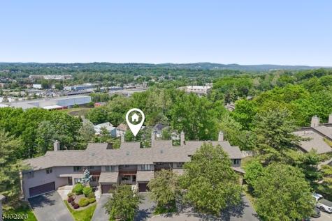 33 Cedarwood Terrace Woodland Park NJ 07424