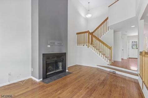 33 Cedarwood Terrace Woodland Park NJ 07424