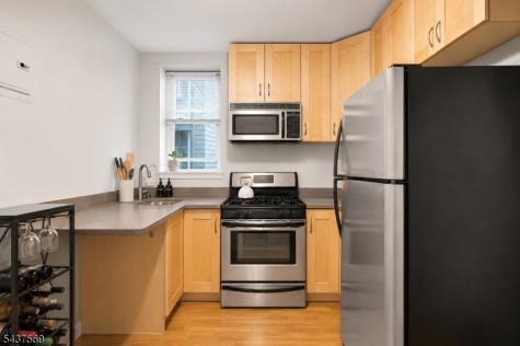 111 Mallory Avenue Jersey City NJ 07304