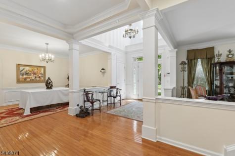122 White Pine Court Paramus NJ 07652