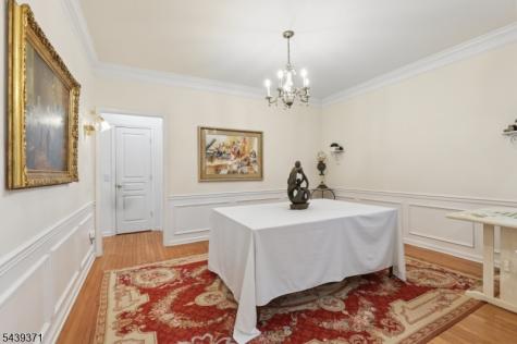 122 White Pine Court Paramus NJ 07652