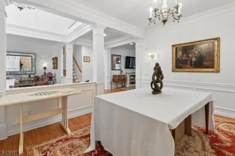 122 White Pine Court Paramus NJ 07652