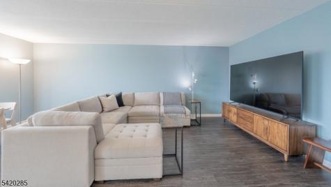 190 Morris Avenue Springfield NJ 07081