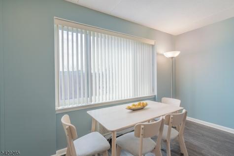 190 Morris Avenue Springfield NJ 07081