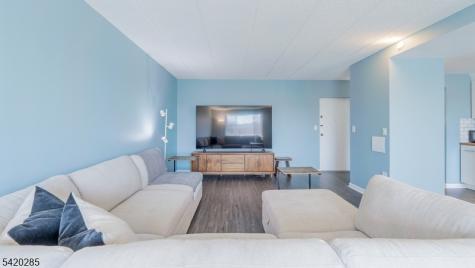 190 Morris Avenue Springfield NJ 07081