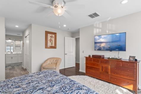 165 Lakeside Road West Milford NJ 07421