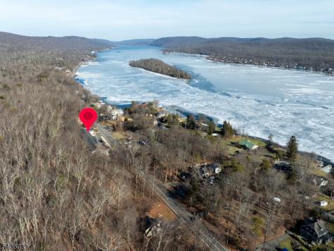 165 Lakeside Road West Milford NJ 07421
