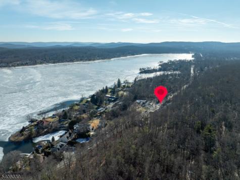 165 Lakeside Road West Milford NJ 07421