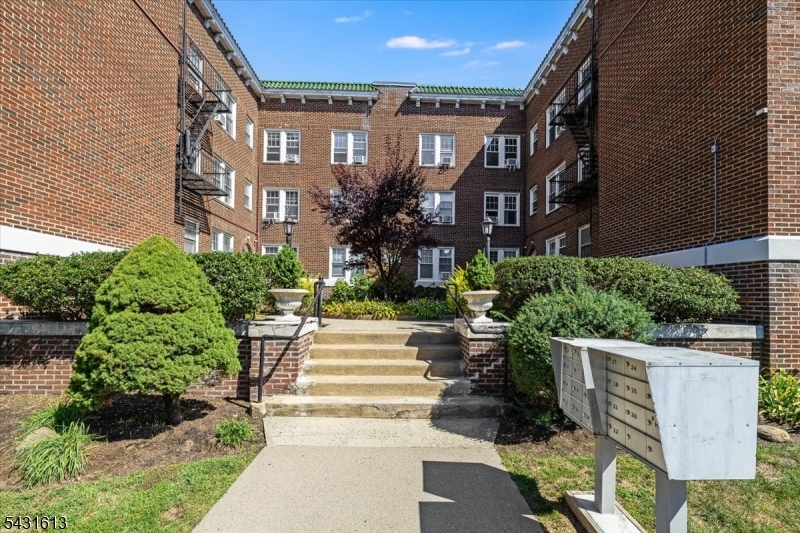 2 Altamont Court Morristown NJ 07960