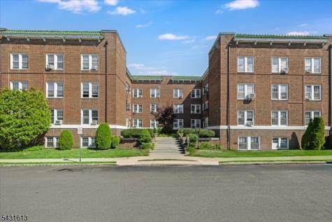 2 Altamont Court Morristown NJ 07960