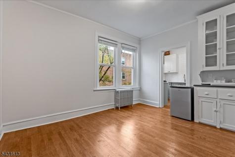 2 Altamont Court Morristown NJ 07960