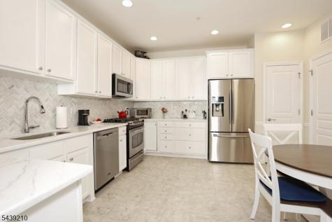 3214 Warrens Way Wanaque NJ 07465