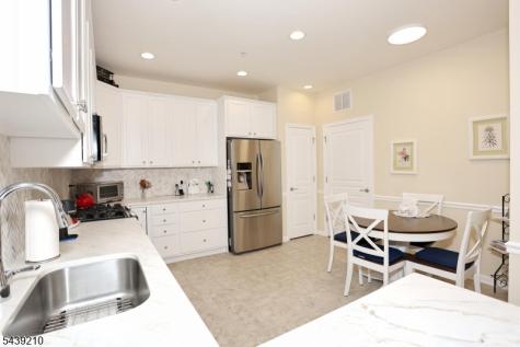 3214 Warrens Way Wanaque NJ 07465