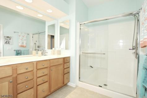 3214 Warrens Way Wanaque NJ 07465