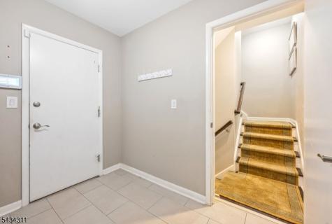 27 Moran Road West Orange NJ 07052