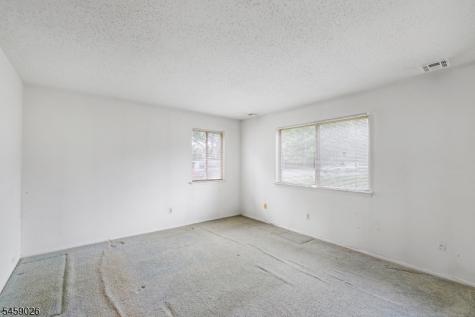 228 Drake Lane Roxbury NJ 07852