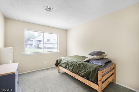 228 Drake Lane Roxbury NJ 07852