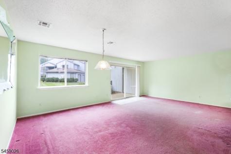 228 Drake Lane Roxbury NJ 07852