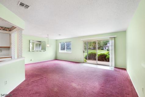 228 Drake Lane Roxbury NJ 07852