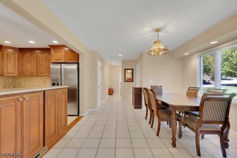 11 Edgefield Drive Parsippany-troy Hills NJ 07950